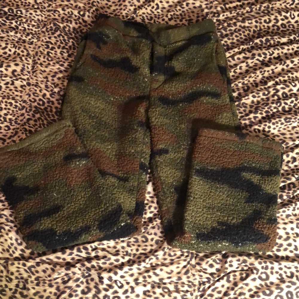 Top Drawer Heavy Fleece Camo Sweatpants